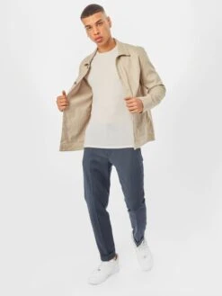 Icebreaker T-shirts Functioneel Shirt Anatomica Heren Wit -Icebreaker d16ee94eb4ee06f2a2ad1295effe7075