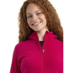 Icebreaker Descender Fleece Jas Met Capuchon Dames - Electron Pink/Tempo 17 Icebreaker Descender Fleece Jas Met Capuchon Dames - Electron Pink/Tempo -Icebreaker icebreaker womens descender zip hood long sleeve midlayer electron pink tempo model 5 1498663